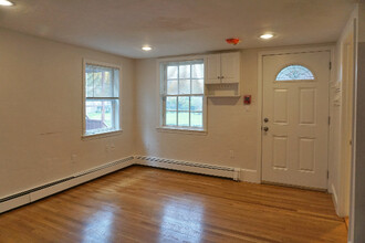 23 Lambert St, Unit 1 in Cambridge, MA - Building Photo - Building Photo