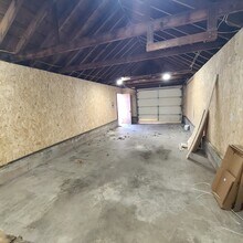 317 Dunnwood Dr in Fort Wayne, IN - Foto de edificio - Building Photo