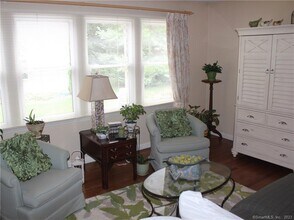 127 Springbrook Dr in Glastonbury, CT - Building Photo - Building Photo