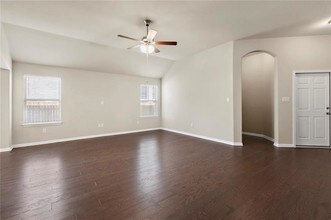 1101 Goldilocks Ln in Manchaca, TX - Building Photo - Building Photo