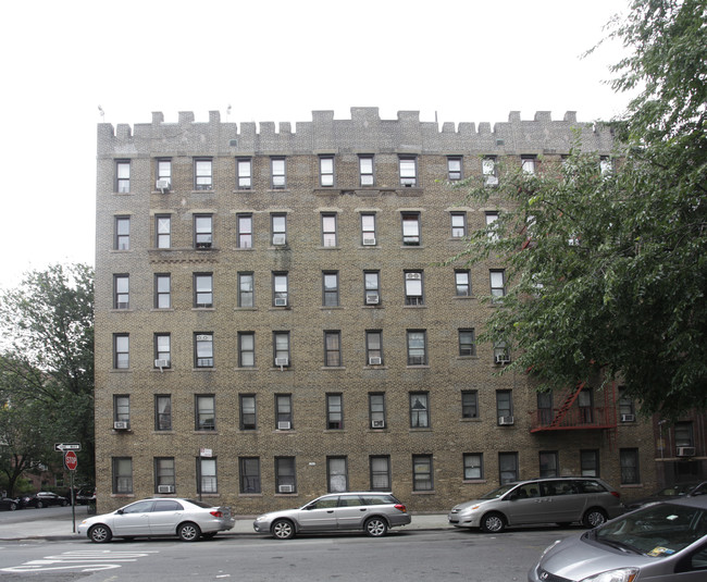 80 Arden Street in New York, NY - Foto de edificio - Building Photo