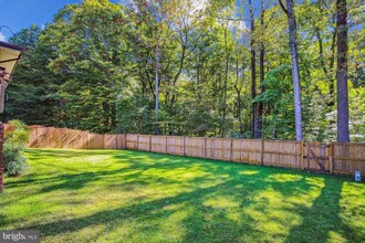 6211 Fushsimi Ct in Burke, VA - Building Photo - Building Photo