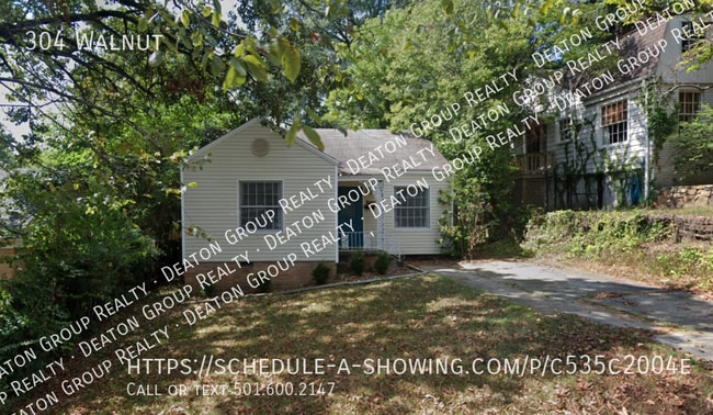 property at 304 Walnut St