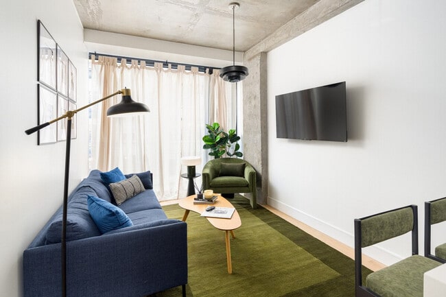 119 W 24 St in New York, NY - Building Photo - Building Photo