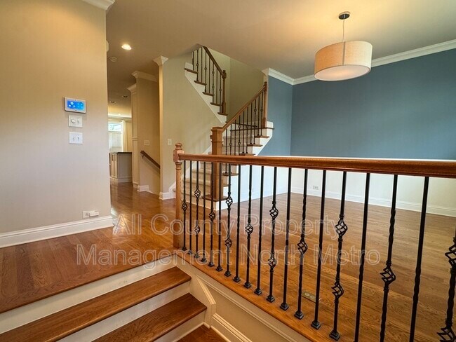 property at 10860 Ellicot Way