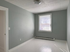 2028 W Pacific Ave, Unit 4 in Spokane, WA - Building Photo - Building Photo