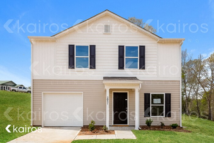 2051 Country Pl in Hickory, NC - Building Photo