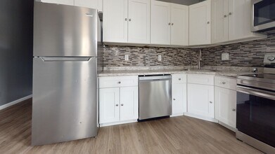401 N 53rd St in Philadelphia, PA - Building Photo - Building Photo