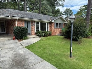 2336 Arrow Cir in Chamblee, GA - Building Photo - Building Photo