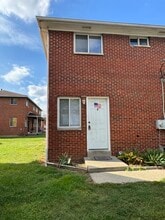 5740 Arborwood Ct in Columbus, OH - Building Photo - Building Photo