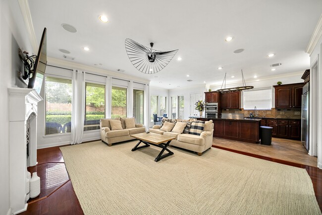 11530 Legend Manor Dr in Houston, TX - Building Photo - Building Photo