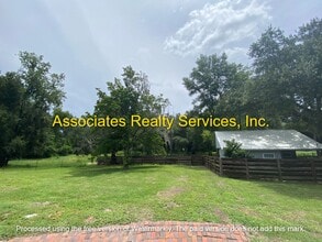 1133 SW 266th St in Newberry, FL - Building Photo - Building Photo