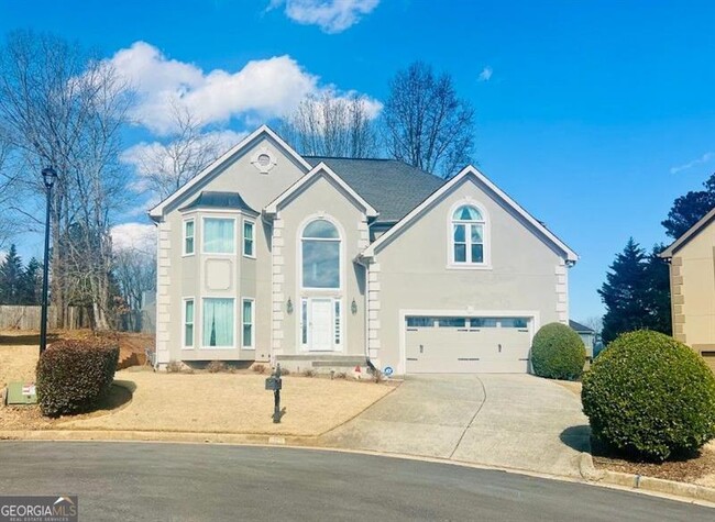 property at 325 Alapaha Ct