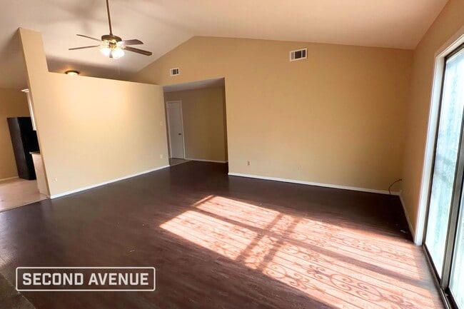 5775 Ashridge Pl in Memphis, TN - Building Photo - Building Photo