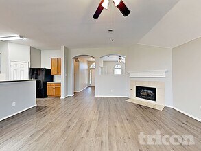 2109 Pecan Creek Dr in Mesquite, TX - Building Photo - Building Photo