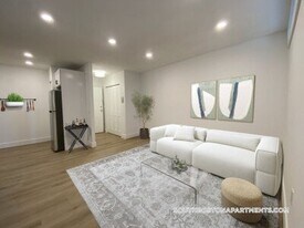 740 E 7th St, Unit 32 in Boston, MA - Building Photo