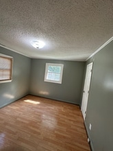 320 Whitfield Dr in Goldsboro, NC - Building Photo - Building Photo