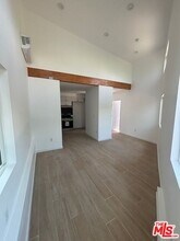 2751 Mary St in Montrose, CA - Building Photo - Building Photo