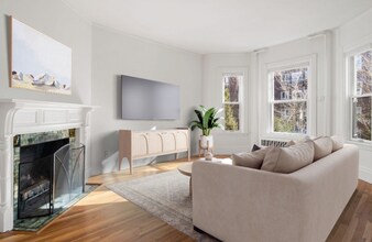 51 Langdon St, Unit 51 in Cambridge, MA - Building Photo - Building Photo