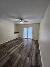 4780 Pontchartrain Dr in Slidell, LA - Foto de edificio - Building Photo