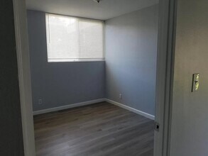 5504 Fernhill Cir, Unit A in Huntington Beach, CA - Foto de edificio - Building Photo