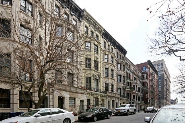 313 W 105th St in New York, NY - Building Photo - Building Photo