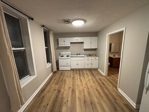 1522 Main St, Unit 3 in Elwood, IN - Building Photo - Building Photo