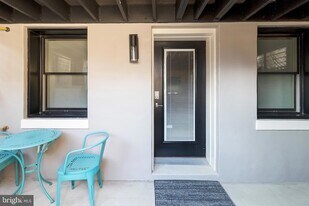 4514 15th St NW, Unit UNIT B in Washington, DC - Building Photo