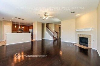 12301 Macaroon Ln in Fort Worth, TX - Foto de edificio - Building Photo