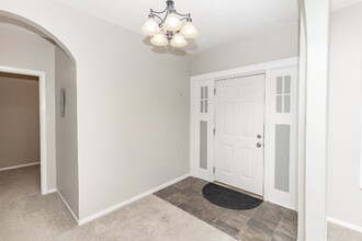 344 6th Ave S in Fargo, ND - Foto de edificio - Building Photo