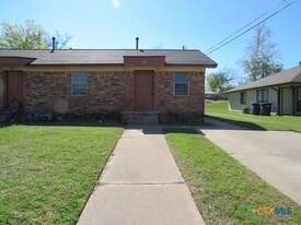 804 Hackberry St in Copperas Cove, TX - Building Photo