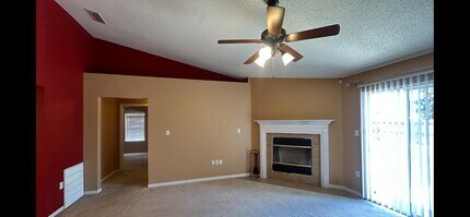 267 Limestone Cir in Crestview, FL - Building Photo - Building Photo