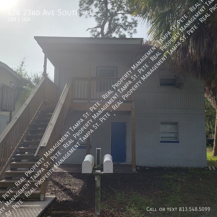 626 23rd Ave S in St. Petersburg, FL - Building Photo