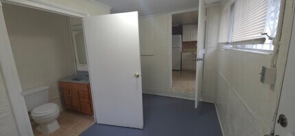 6559 Bougainvilla Ave S in St. Petersburg, FL - Building Photo - Building Photo