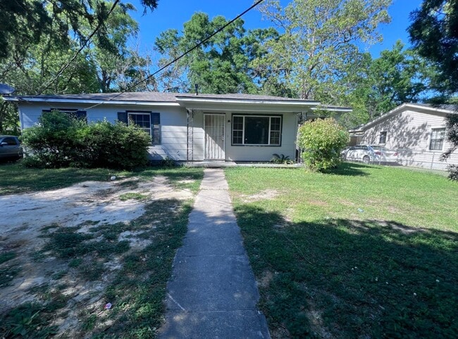 property at 2172 Jewel Ct