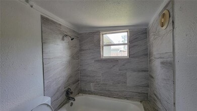 1336 Warrington Wy in Tampa, FL - Building Photo - Building Photo