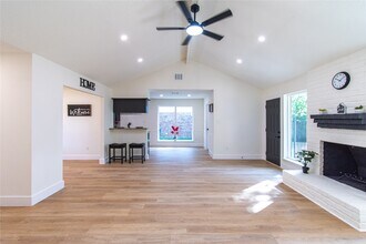 822 Red Rock Canyon Dr in Katy, TX - Building Photo - Building Photo