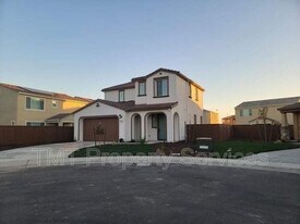 7374 Galette Ct in Sacramento, CA - Building Photo