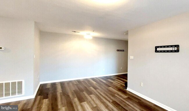 6413 Weatherby Ct, Unit E in Frederick, MD - Foto de edificio - Building Photo