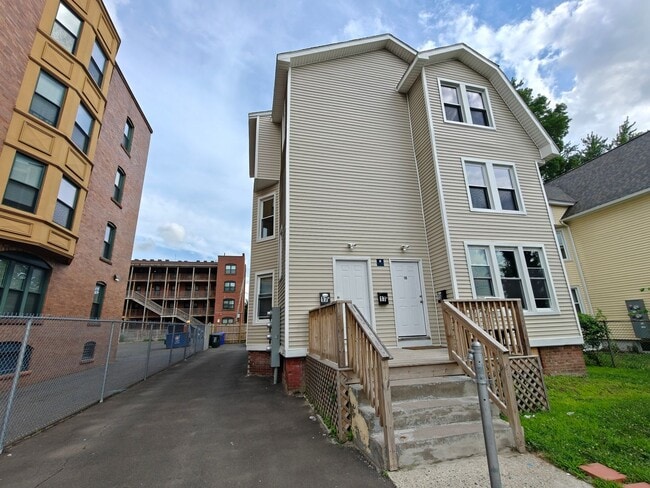 property at 15-17 Greenwich St