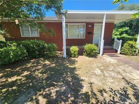 400 Roxie Ave in Fayetteville, NC - Building Photo