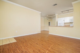 The Park at Braun Station in San Antonio, TX - Foto de edificio - Building Photo