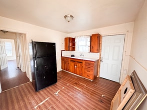 707 Martin Luther King Jr Blvd in Corsicana, TX - Foto de edificio - Building Photo