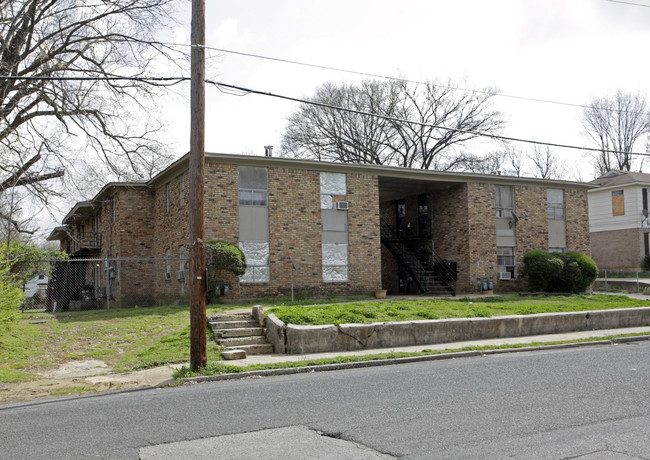 1350 S Lauderdale St in Memphis, TN - Foto de edificio - Building Photo