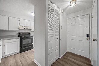 7716 Sandra Ln in Raleigh, NC - Building Photo - Building Photo