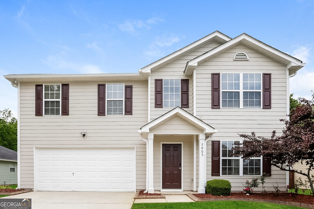 3005 Pebble Creek Ln in College Park, GA - Building Photo