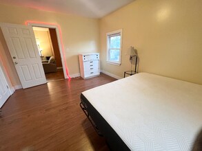 206 California Ave in Providence, RI - Building Photo - Building Photo