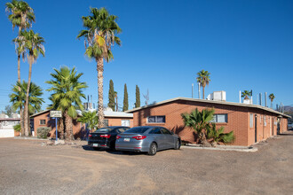 Cielo Azul Apartments in Tucson, AZ - Building Photo - Primary Photo