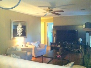 806 Abcaw Way in Mount Pleasant, SC - Foto de edificio - Building Photo