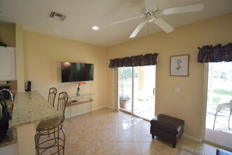 8332 Mulligan Cir in Port St. Lucie, FL - Building Photo - Building Photo